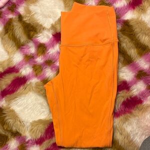 25” LULULEMON WUNDERUNDER